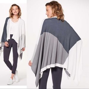 Lululemon HahHa Wrap